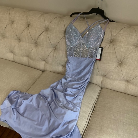 Prom dress - Picture 7 of 7